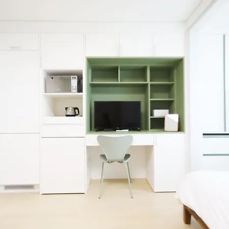 Apartment The Share Myeongdong 首尔 Exterior photo