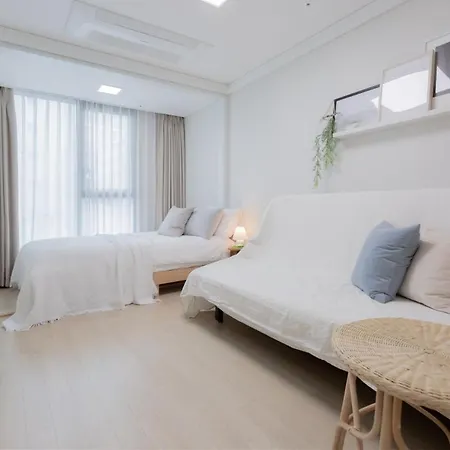Apartment The Share Myeongdong 首尔 Exterior photo