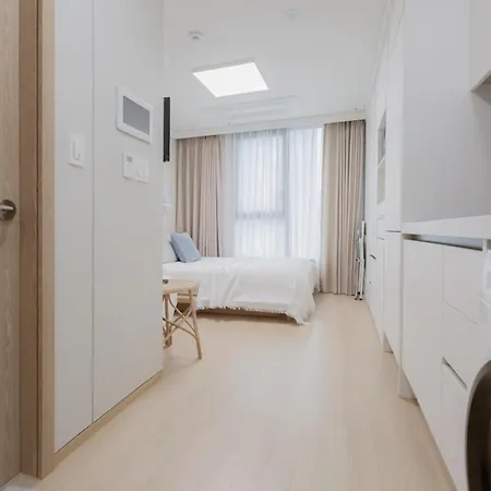 Apartment The Share Myeongdong 首尔 Exterior photo